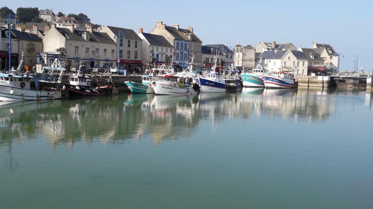 La Maison Du Postier Port-en-Bessin-Huppain Zewnętrze zdjęcie