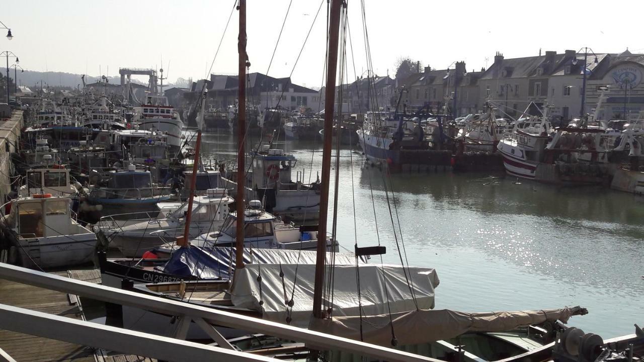 La Maison Du Postier Port-en-Bessin-Huppain Zewnętrze zdjęcie